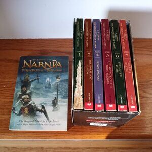 Chronicles of Narnia books